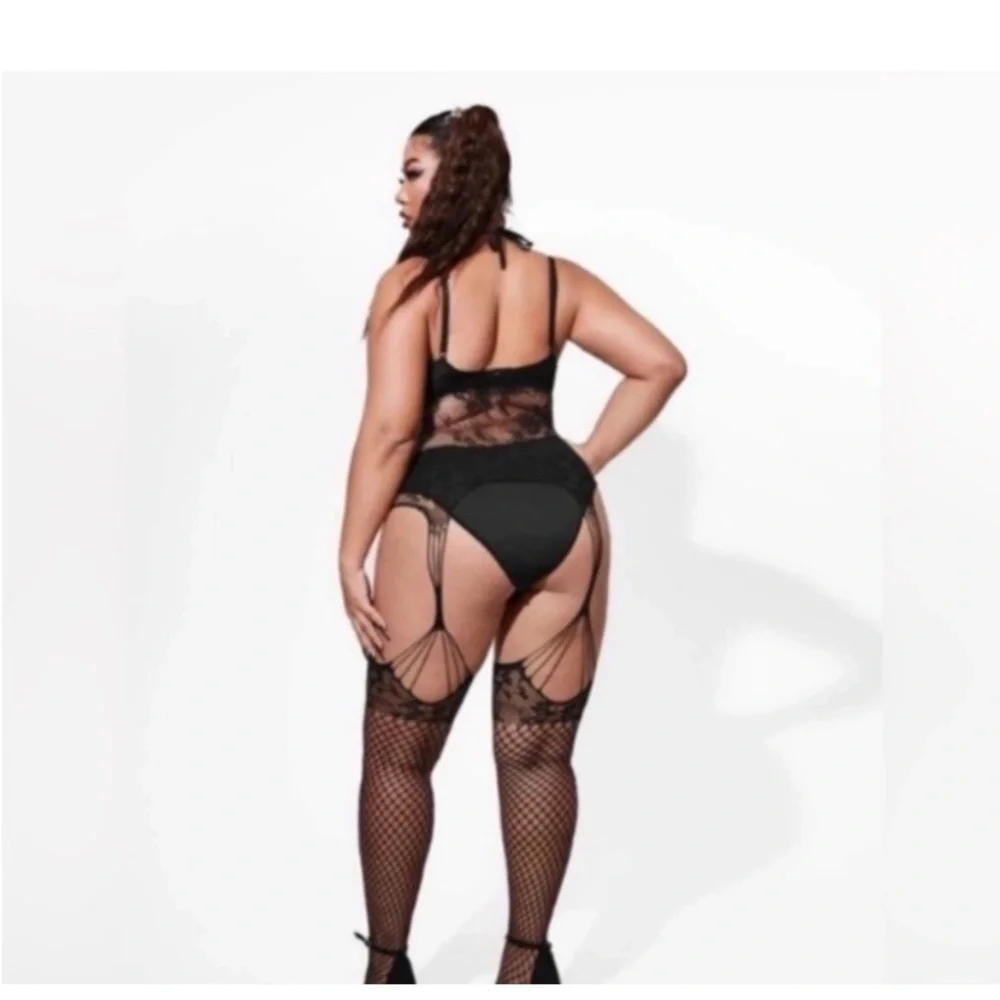 PLUS LINGERIE 2 PCS BUNDLE DEAL - Picture 8 of 9